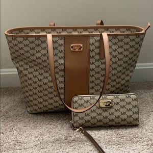 Michael Kors Tote and Wallet!